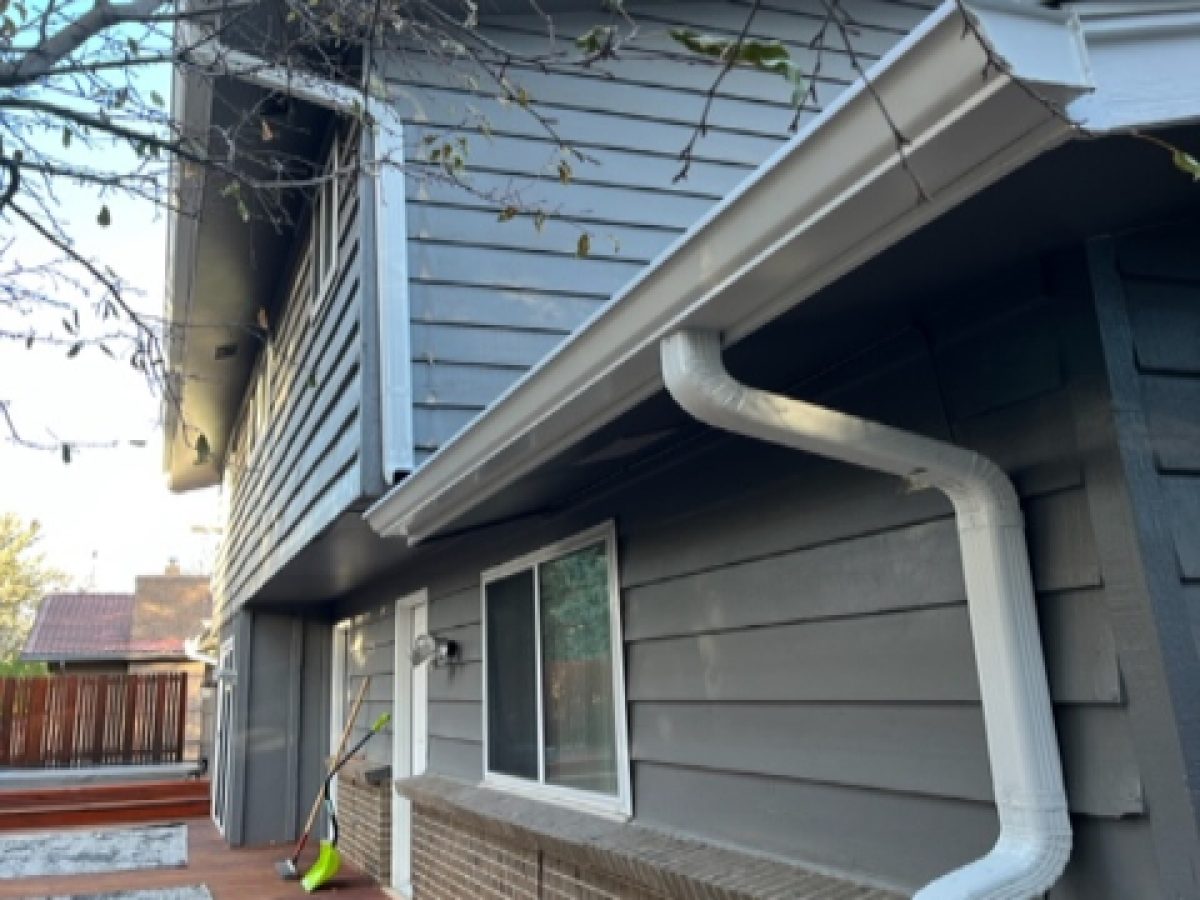 Colorado-seamless-gutter-installation-3